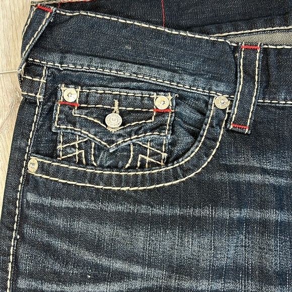 True Religion Indigo Heart Straight Flap Earthworm Big T Jeans 38 Waist - Picture 2 of 9